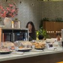 Orient Spa &amp; Nails | 꽌안응온 | Cafe Kem Bơ Xuka | 히든앨리커피 | 센스파 | ACV비지니스 라운지