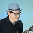 우쿨렐레 이미지