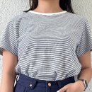 #DAILYLOOK_9 스트라이프 반팔 티셔츠 코디 | <b>리얼</b><b>옐로우</b>, 시엔느 패딩백, 뉴발 530