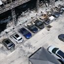 BYD 푸저우 4S 매장 화재로 전시장 내 뼈대를 제외한 차량이 모두 소실됐다(영상) 이미지