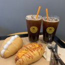 가성비 소금빵 과 커피 한잔 하기 좋은 캐스퍼커피 문화전당점