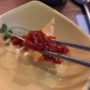 육회한통닭 이미지