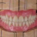 손치과기공소 이미지