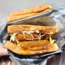 군산대 이삭토스트 이미지