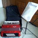 아코디언 이미지