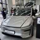 테슬라코리아 인천남동구점 | [테슬라] 모델 YL 6인승 실물 후기, 인천 전시장 방문 (기존 모델 Y 비교)