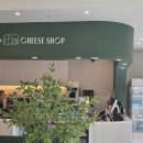 치즈 전문 디저트 &amp; 샌드위치 &#39;더치즈샵 강남구청점&#39; 강남구청역카페