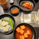 본가왕뼈감자탕 - 유성구 전민로70번길 14 | 본가왕뼈감자탕
