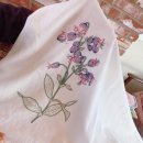 정원 꽃을 수놓는 프랑스자수 이미지