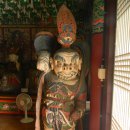 진주 청곡사 목조지장보살삼존상 및 시왕상 일괄 | 진주 월아산 청곡사 ③ 나한전, 업경전, 목조지장보살삼존상 및 시왕상 일괄, 인왕상, 대웅전