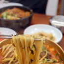 괘법동 사상역 1번 출구 | 부산 사상역 근처 맛집 감자탕 큼직한 뼈다구가 들어간 더 맛있는 뼈해장국 뼈칼국수?