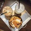 엔코바 | 문래동 카페 키앙크엔코, 힙한 인테리어 카페에서 홍차 밀크티, 과일 라테 & 크로플 솔직후기