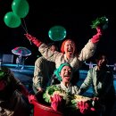 시간을 칠하는 사람 이미지