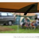 비오는 날의 캠핑 이미지