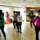 라인댄스 이미지