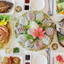 풍성한횟집 이미지