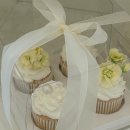 오디네어케이크(ordinaire cake) | 식집사라면 오디네어 생화 꽃 케이크