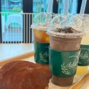 전주 근교 대형카페 애드리브 , 실내 및 실외 애견동반가능카페