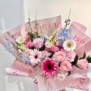 메리플라워 | 분당 서현동 꽃집 메리앨리플라워｜시어머니 선물로 딱, 화사한 핑크 꽃다발