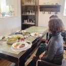 [행복한학교]행복한 어른을 위한 그림동화 마음코칭 | 엄마랑 이모랑 가을 힐링 여행! 예술 작품 가득한 작은 갤러리 숙소, 은초이스 1박 2일 내돈내산 후기