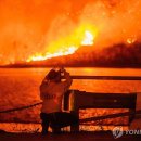 '폭염 속 잇단 산불'…美 캘리포니아 덮친 '톰프슨 파이어' 이미지