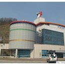 괴산 군민가마솥 옆 이미지