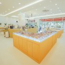 채플린 안경 콘택트 이미지