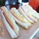 일루아 카페 이미지