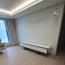 흙표흙침대 - 거제시 중곡로1길 24-1 | 지노띠가구] 대형 100인치 TV 맞춤제작, 2400mm 거실장 대만족 구비 후기! 흙표흙침대 진주점 지노띠가구