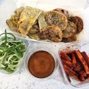 두리펜션 | 강릉중앙시장오징어순대 맛집 두리튀김 포장 후기, 강릉중앙시장먹거리 추천