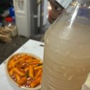 경동메디 | 청량리 시장 속 숨은 맛집 영심이네 떡볶이 튀김 식혜 3대장 인정