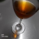 술잔 이미지