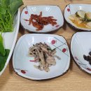 김옥자 흑두부보쌈 이미지