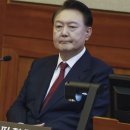 South Korean prosecutors indict impeached President Yoon Suk Yeol over... 이미지