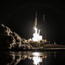 SpaceX 로켓, 미국-러시아-에미리트 승무원 궤도 진입 이미지