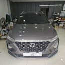 두지네 윗집 | 전주자동차유리, 아파트 낙하물에 맞은 산타페tm 앞유리 교환후기