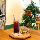 레이커피바 | 안양 인덕원 카페 레이커피바 분위기 좋고 아늑한 감성 카페 조용한 카페 추천