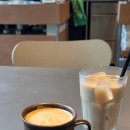 SEASONAL COFFEE(시즈널커피) | [서울] 드립커피와 시그니처 커피가 있는곳, 에이크커피바(AKE COFFEE BAR)