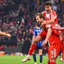 '김민재 풀타임' 바이에른 뮌헨, UCL 8강행...아탈란타에 4-1 대승 이미지