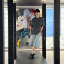 샌드사운드에서 입은 남자 스트라이프 반팔 티셔츠 데님 바지 추천!