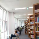 위례도서관 2층 이미지