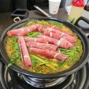 샤브샤브버섯칼국수 이미지