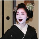 일본의 전통 게이샤 화장법 이미지