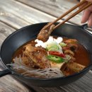 홍칼라소갈비찜 이미지