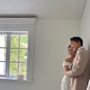 하트하우스 | 헤로하우스 스튜디오 실내 촬영 후기 - 하트 스티커 얼굴 클로즈업 샷