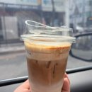 활천로 36번길 | [김해 카페] 바닐라 베이스 우유에 수제크림의 맛없없 조합?! 인생 아인슈페너 맛집, 황실LAB