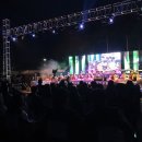 수정 왁자지껄 이미지