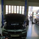 황소 카 정비 이미지