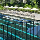 신원1리 야외운동기구 | 바라나 끄라비 호텔 :: 올림픽 규격의 수영장과 야외 운동기구를 보유한 웰니스 호텔