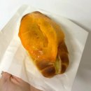 황실스탠다드(standard) | (창원 상남동) 황실스탠다드 / 커피만 맛있는 줄 알았는데 알고보니 창원 소금빵맛집 창원황실스탠다드...